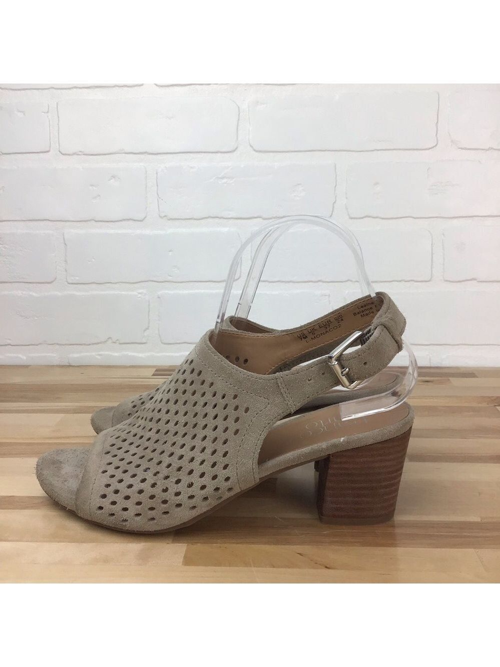 FRANCO Sarto beige genuine upper leather suede sandals chunky heels tan size 7